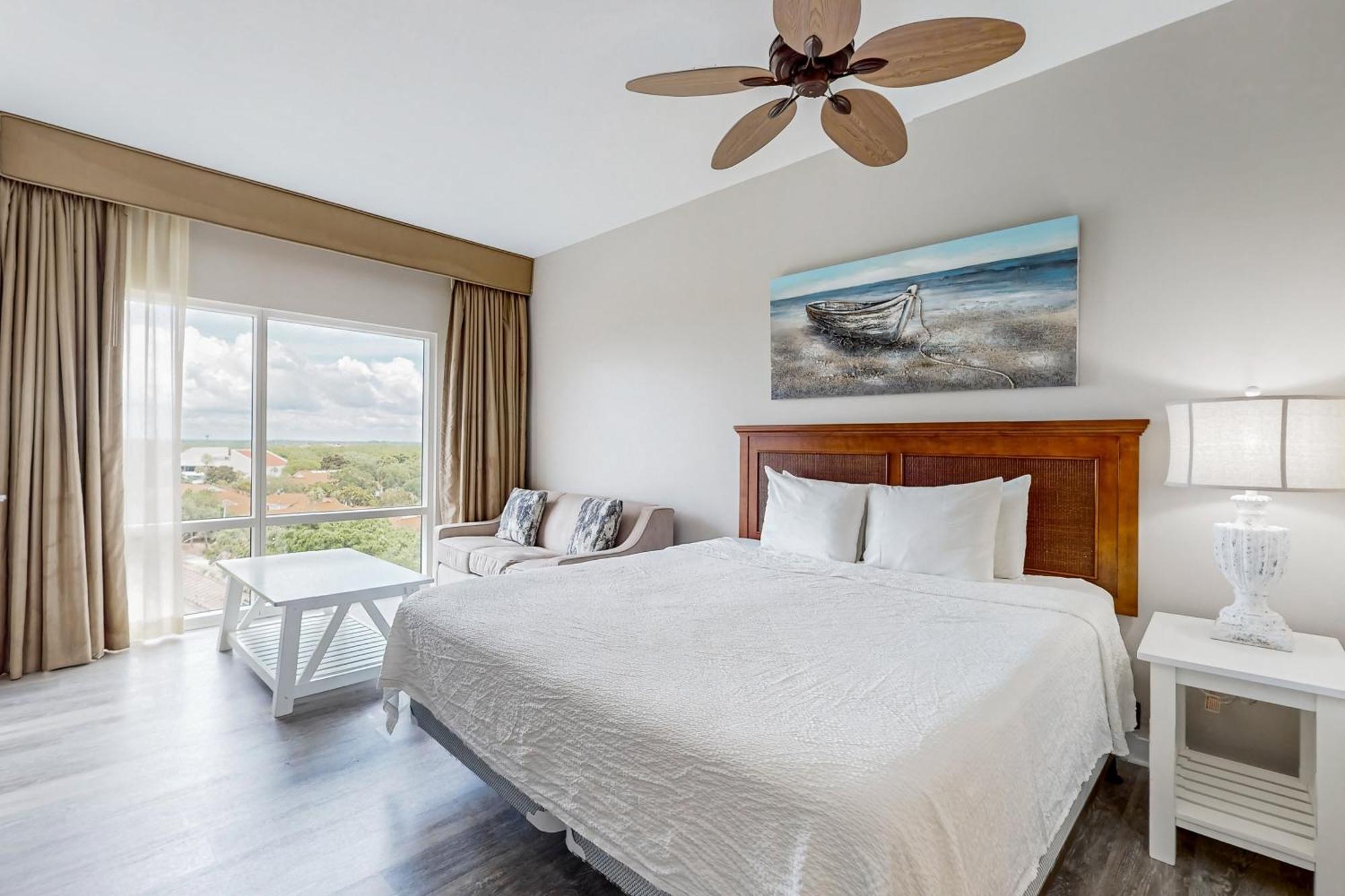 Luau Condos V デスティン 部屋 写真