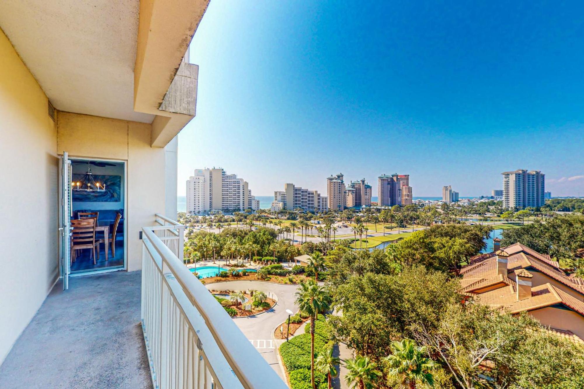 Luau Condos V デスティン 部屋 写真